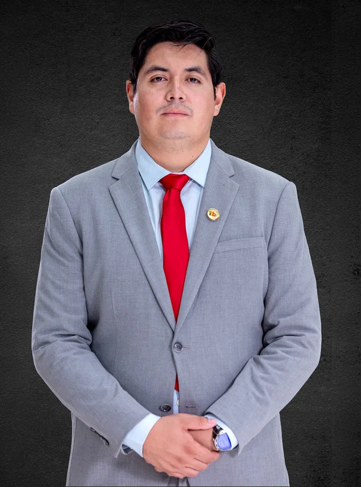 Adrián Tolozano